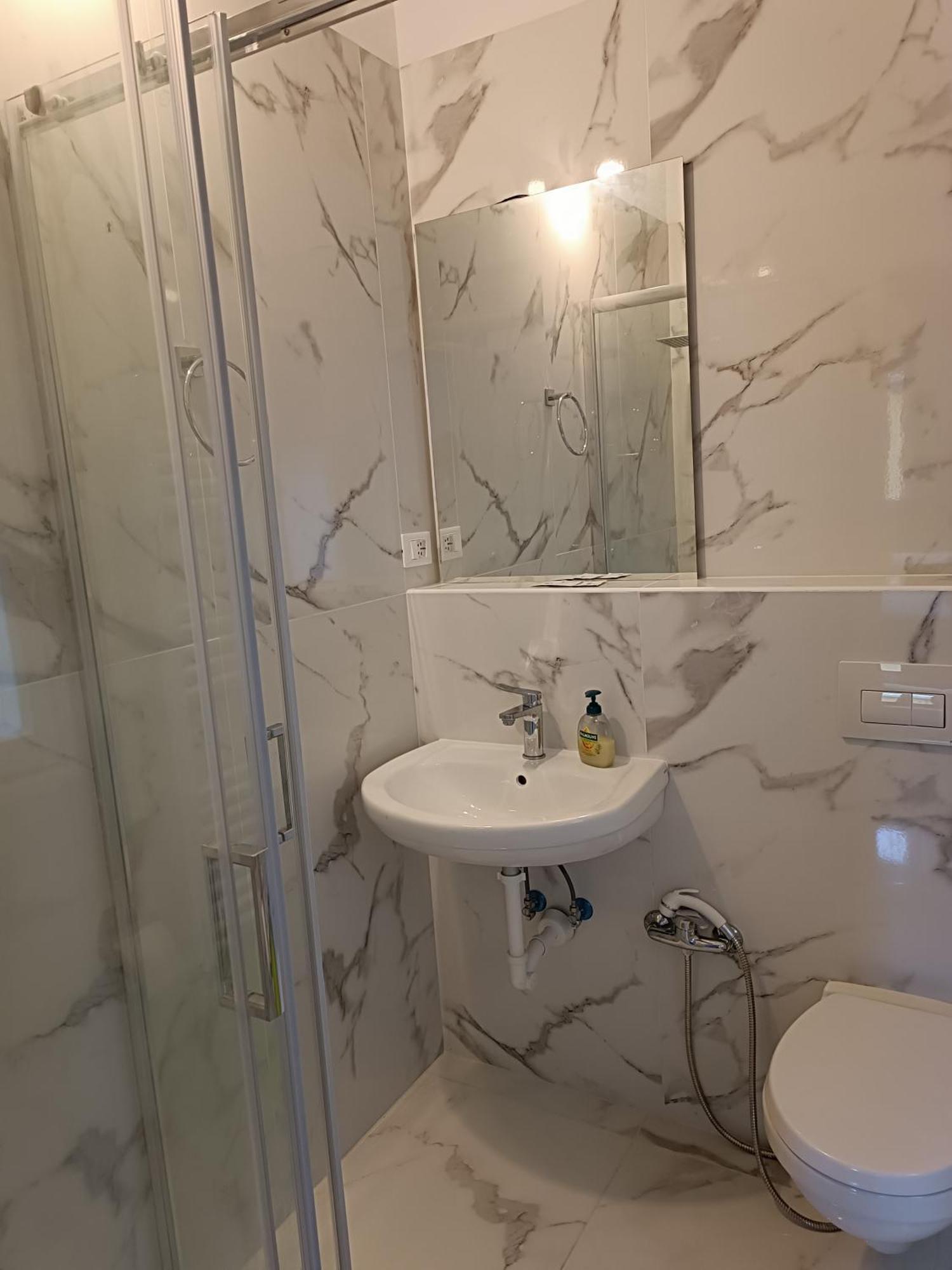 Locazione Turistica 2 Bed & Breakfast Tessera Bagian luar foto